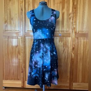 Hot Topic Cosmic Galaxy Print Mini Dress Size Small